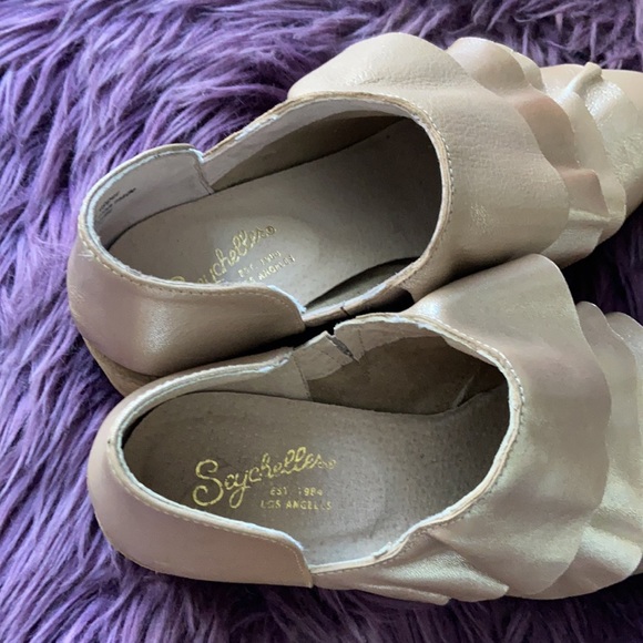 Seychelles Womens Open Mind Pull On Ankle Boot Rise Gold Leather Size 6US - Picture 7 of 8